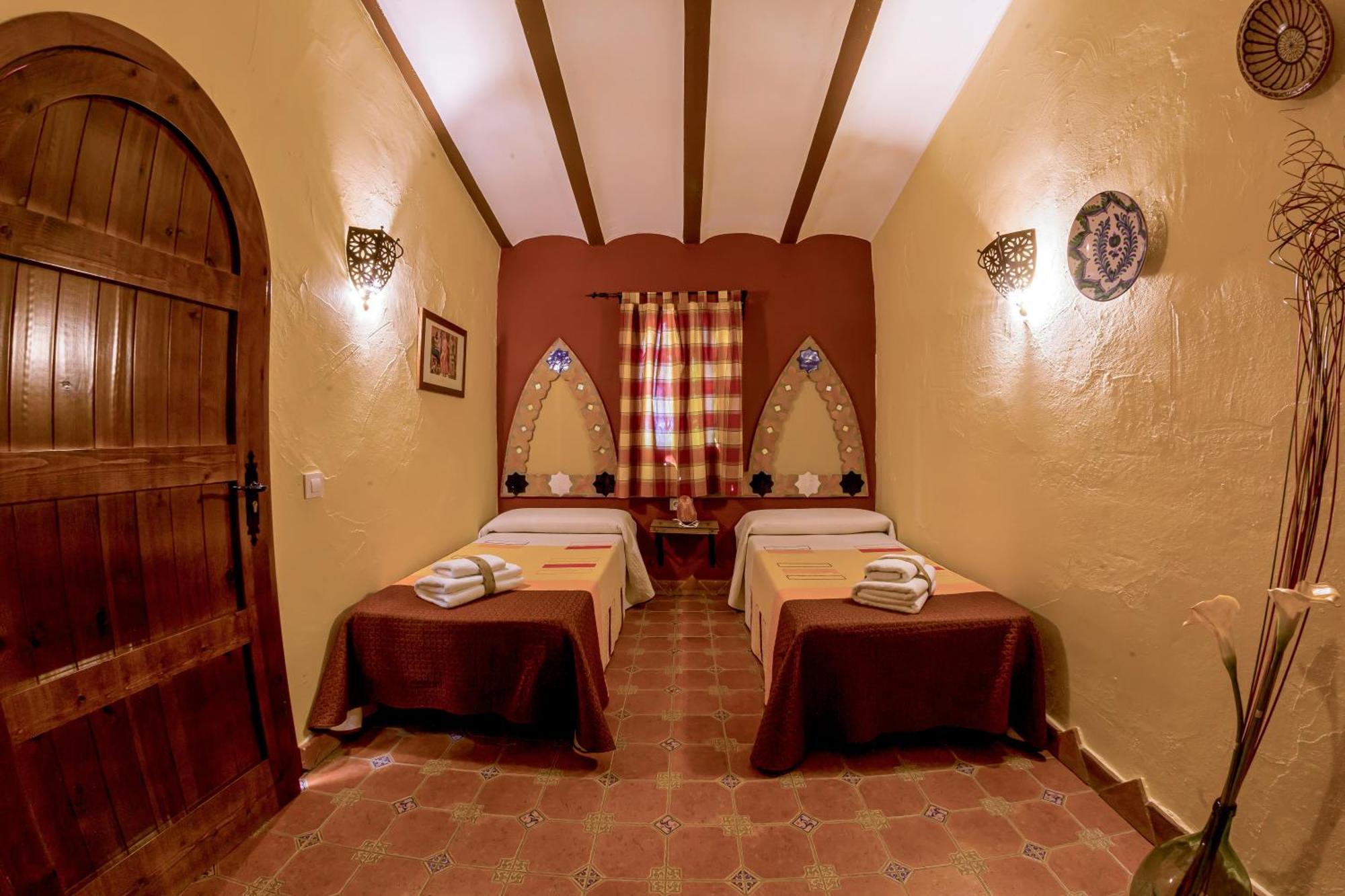 Casas Cueva Cazorla * Hinojares
